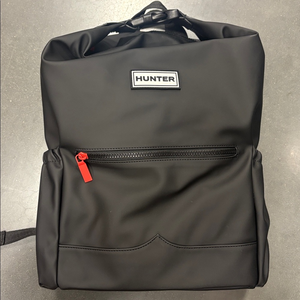 Hunter Top Clip Backpack Bag Black NEW with Tags viral backpack black brand new